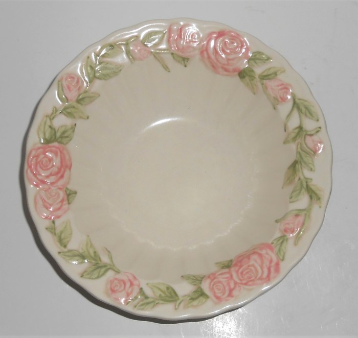 History of metlox dining california rose pattern vernon ware