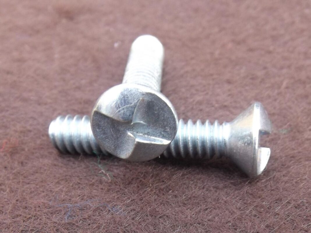 One way screws